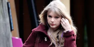 Leather Boots Taylor Swift Ini Cool Banget