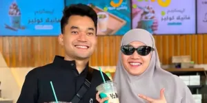 Leo Rolly Carnando Resmi Menikah Dengan Indah Cahya di Mekkah!