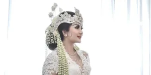 Lepas Masa Lajang, Gina Youbi Personel Dua Racun Akhirnya Menikah di Penghujung Tahun 2019