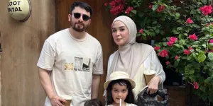 Liburan, Suami dan Anak Hamidah Rachmayanti Nyaris Terseret Ombak di Bali