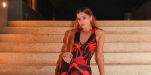 Lirik Lagu 'SunKissing', Lagu Terbaru dari Hailee Steinfeld