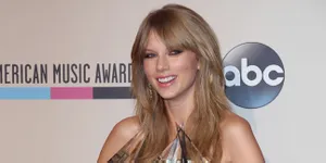 Long Layers Hair, Satu Lagi Tren Dari Taylor Swift