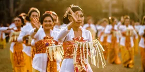 Macam-macam Tarian Daerah Beserta Asal dan Penjelasannya