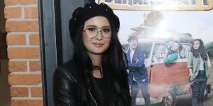 Main Bareng 3 Pria Tampan, Ayushita Tak Kesulitan Ciptakan Chemistry