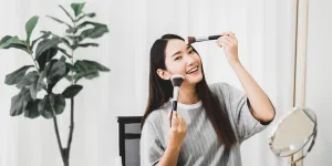 Makeup Meleleh karena Cuaca Panas? 5 Trik Simpel Ini Biar Tetap On Point Seharian