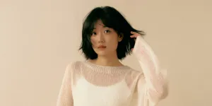 Makin Dewasa dan Berkarakter, Sun Qian Curi Perhatian di Sampul Madame Figaro Edisi Januari