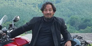 Makki Ungu Jelajahi Tujuh Gunung Selama Satu Bulan