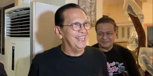 Jejak Legenda: Menelusuri Karier Aktor Senior Roy Marten Lewat Film-Filmnya