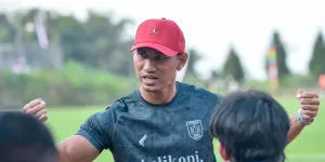 Menelusuri Profil Zulkifli Syukur, Kandidat Calon Asisten Pelatih Timnas Indonesia di Era Patrick Kluivert