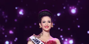 Meski Sudah 'Pensiun', Elvira Devinamira Jaga Image Puteri