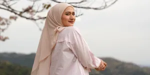 Nadzira Shafa Rilis 'Jalan Tengah', Kisah Luka Ditinggal Tanpa Kabar