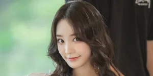 Nahyun SONAMOO Umumkan Kehamilan, Tunjukkan Hasil USG