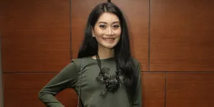 Nggak Bisa Masak, Ayu Pratiwi Bisa Review Makanan Enak