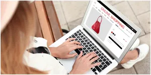 Nggak Punya Rekening Bank Bikin Ribet Checkout Belanjaan? Yuk Atasi dengan Dompet Digital Kekinian