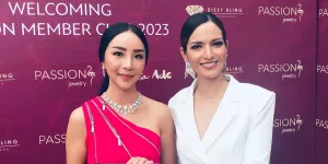 Nia Ramadhani Donasikan Perhiasan Untuk Bantu Yayasan Kesehatan Mental