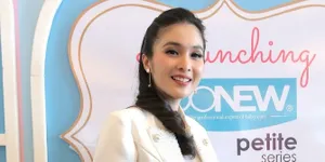 Nikmati Pertumbuhan Raphael Moeis, Sandra Dewi Cerita Pengalaman Menjadi Ibu