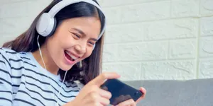 Nonton #Pintarisme x KapanLagi Live, Cara Pintar Ngabuburit yang Sayang Kamu Lewatin