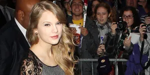 Pelupa, Taylor Swift Sebut Dirinya Bajak Laut Terburuk di Dunia