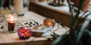 Pengertian Tarot dan Primbon Jawa, Beserta Cara Penggunaannya yang Tepat