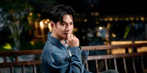 Pesona Yan Yikuan Pemain Drama China 'PURSUIT OF JADE' Waktu Masih Muda