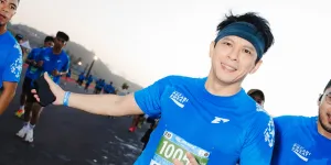 POCARI SWEAT Run Lombok 2025: 9.000 Pelari Biru Warnai Sirkuit Mandalika