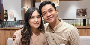 Potret Angbeen Rishi dan Adly Fairuz Makan Bareng, Ditemani Si Kecil Ardashir yang Curi Perhatian