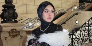 Potret Cantik Indrayani Rusady, Keponakan Artis Lawas Paramitha Rusady yang Juga Pernah Jadi Pacar Rey Mbayang