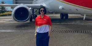 Potret Cantik Serda Adhini, Prajurit TNI yang Terpilih Jadi Pramugari Pesawat Kepresidenan