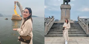 Potret Reisa Broto Asmoro Liburan di Zhuhai Tiongkok, Tampil Ceria dengan Outfit Casual