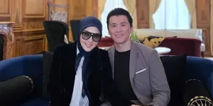 Potret Syahrini dan Reino Barack Nikmati Sarapan Mewah di Kebun Teh