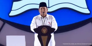 Presiden Prabowo Emosional saat Umumkan Kenaikan Gaji Guru dan ASN