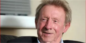 Profil Denis Law: Legenda Manchester United yang Meninggal di Usia 84 Tahun