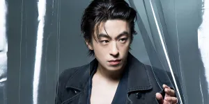 Profil Koo Kyo Hwan: Ahli Biologi Jenius dalam Film Colony