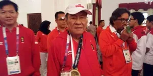 Punya Harta Ratusan Triliun, Michael Bambang Hartono Nggak Malu Makan di Warung Sederhana