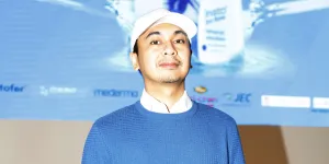 Raditya Dika Coba Peluang Baru di YouTube Shopping Affiliate