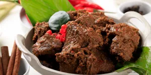 Rahasia Sempurna Rendang Sapi, Temukan Waktu Ideal untuk Daging Empuk dan Bumbu yang Meresap!