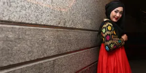 Rahasia Sukses Berbisnis ala Dian Pelangi, Yuk Kepoin di BRI Nusantara Fashion Festival