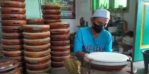 Rebana Arif Riyadi Habis Terjual Saat Ramadan