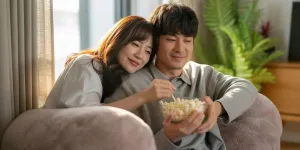 Rekomendasi Drama Korea Slice of Life tentang Kehidupan yang Cocok Ditonton Bareng Pacar