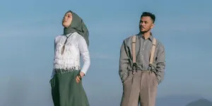 Relate Dengan Sandwich Generation, Ruang Senja Rilis Single 'Jangan Jadikanku Seluruh Duniamu'