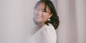 Rena Debut Lewat Single 'Teach Me How To Love You', Terinspirasi dari Anjing Kesayangan