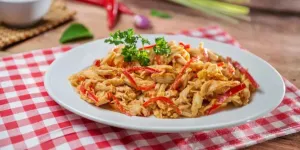 Resep Praktis Ayam Suwir yang Mudah dan Menggugah Selera