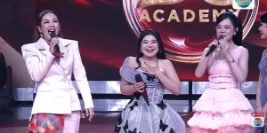 Rofia DA 8 Lolos dan Buktikan Diri sebagai Pesaing Kuat, Raih 3 Standing Ovation di Top 37
