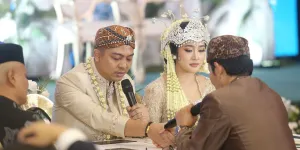 Sah! Ade Govinda Resmi Mempersunting Penyanyi Indi Arisa, Mas Kawin Unik Menyesuaikan Tanggal Pernikahan