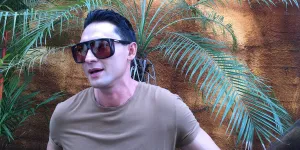 Sakit Hipertiroid, Indra Bruggman Ungkap Penyebabnya Karena Sedih Berkepanjangan Usai Ditinggal Mama