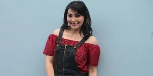 Sandy Tumiwa Tak Nafkahi Anak-Anaknya Semenjak Cerai Dari Tessa?