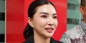 Sarwendah Pertanyakan Standar Ganda Perempuan di Tengah Konflik dengan Ruben Onsu
