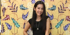 Sederhana & Berbalut Adat Jawa, Pernikahan Impian Ardina Rasti