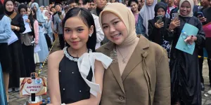 Selfi Yamma dan Andi DA7 Hadir Beri Semangat Peserta Audisi D'ACADEMY 8 Makassar