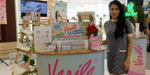 Semarak Fimela Fest 2019, Angel Karamoy Ungkap Kiat Atasi Flek Hitam di Booth Verile